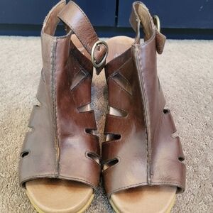 Dansko brown leather heeled sandals size 39
